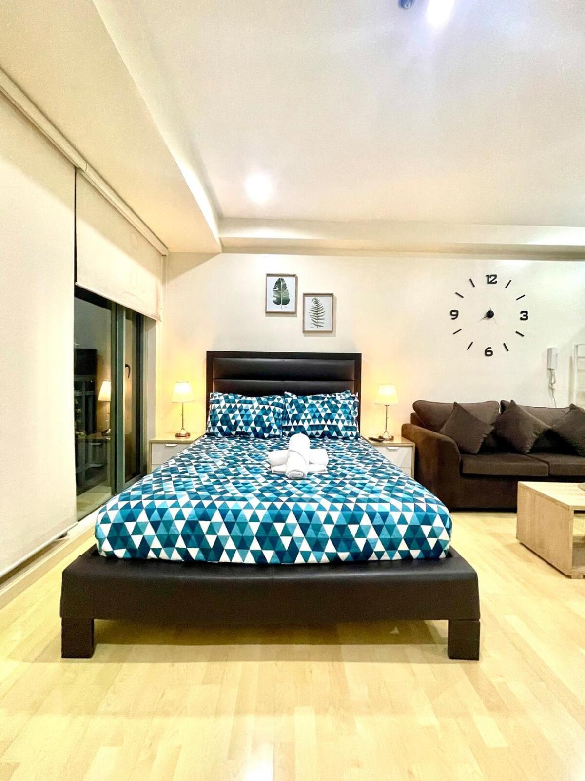 Cozy Unit In Soho Private Residences